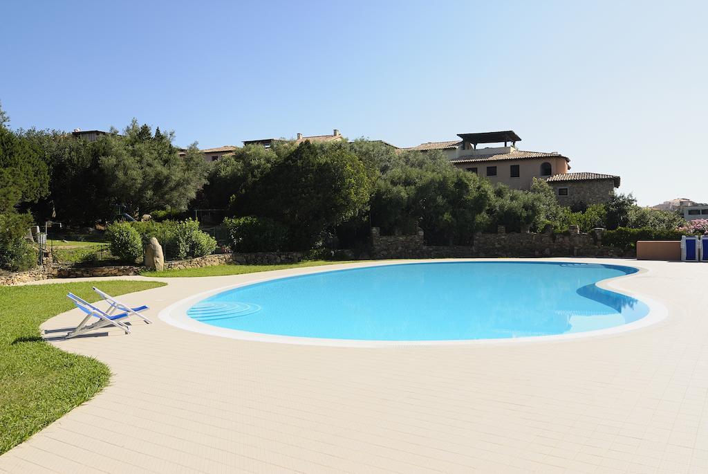 Residence Portorotondo Tre Porto Rotondo Kamer foto